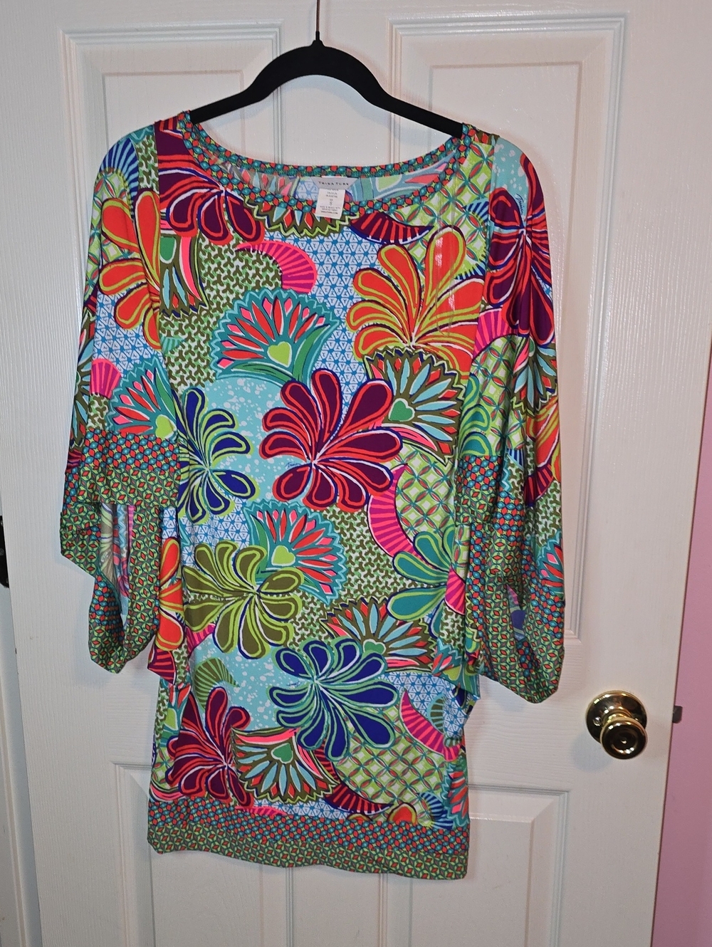 Vibrant Multi-Color Floral Print Women’s Tunic Top